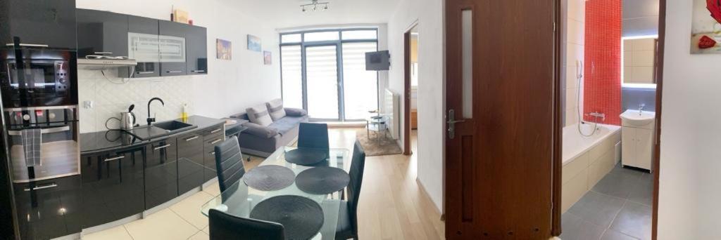 Apartament Nad Baltykiem Kolobrzeg Luaran gambar